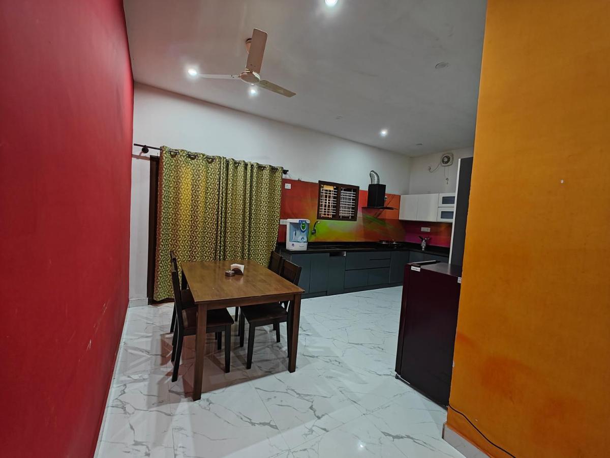 מייזור Beautiful 4Bhk Duplex Villa מראה חיצוני תמונה
