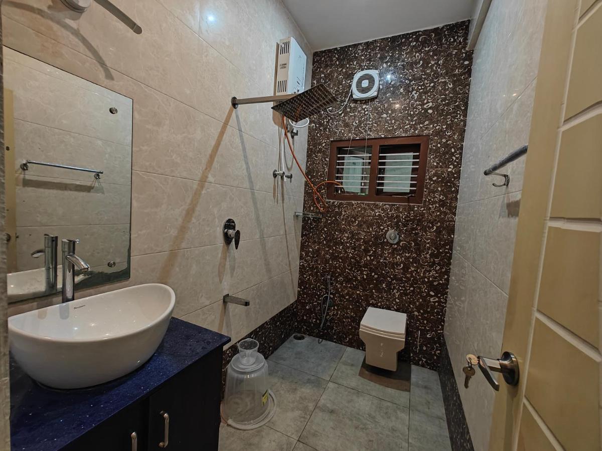 מייזור Beautiful 4Bhk Duplex Villa מראה חיצוני תמונה