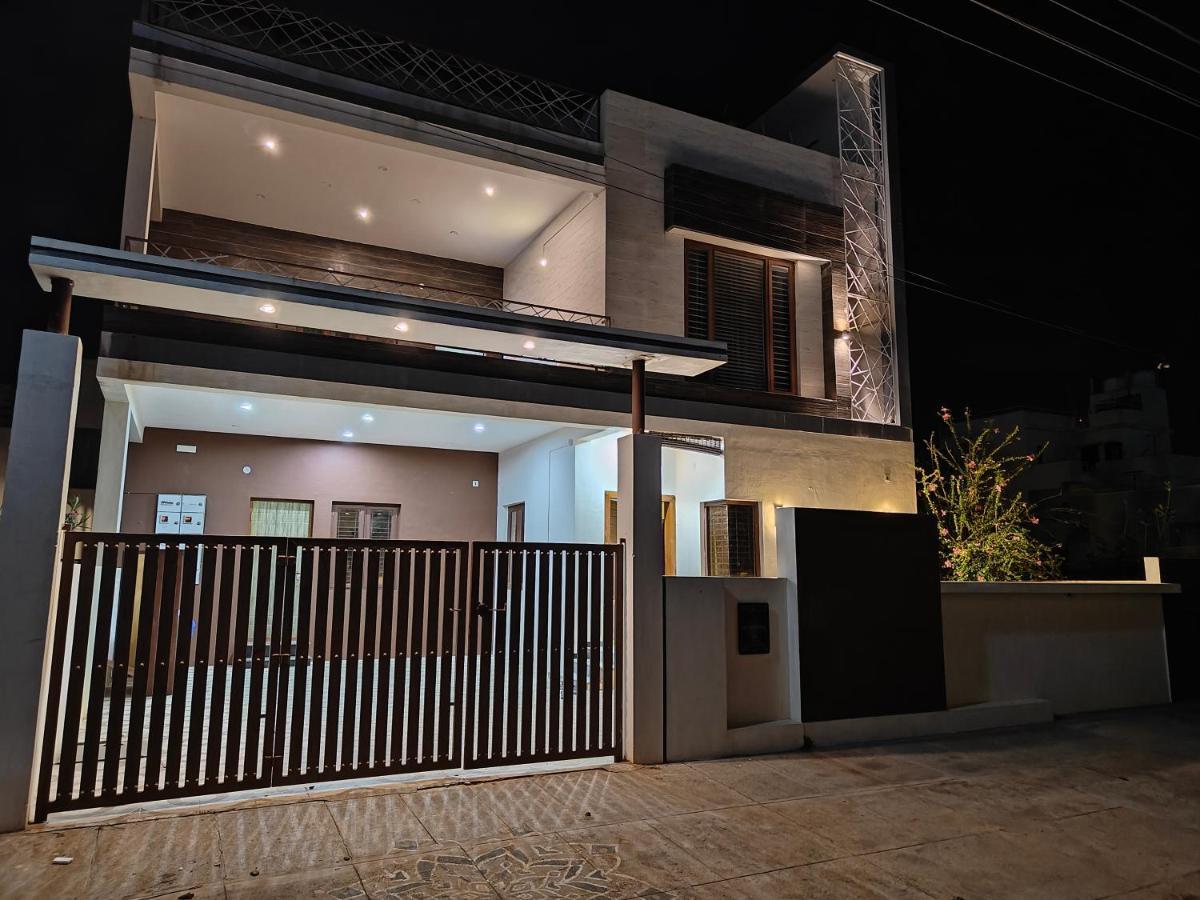 מייזור Beautiful 4Bhk Duplex Villa מראה חיצוני תמונה